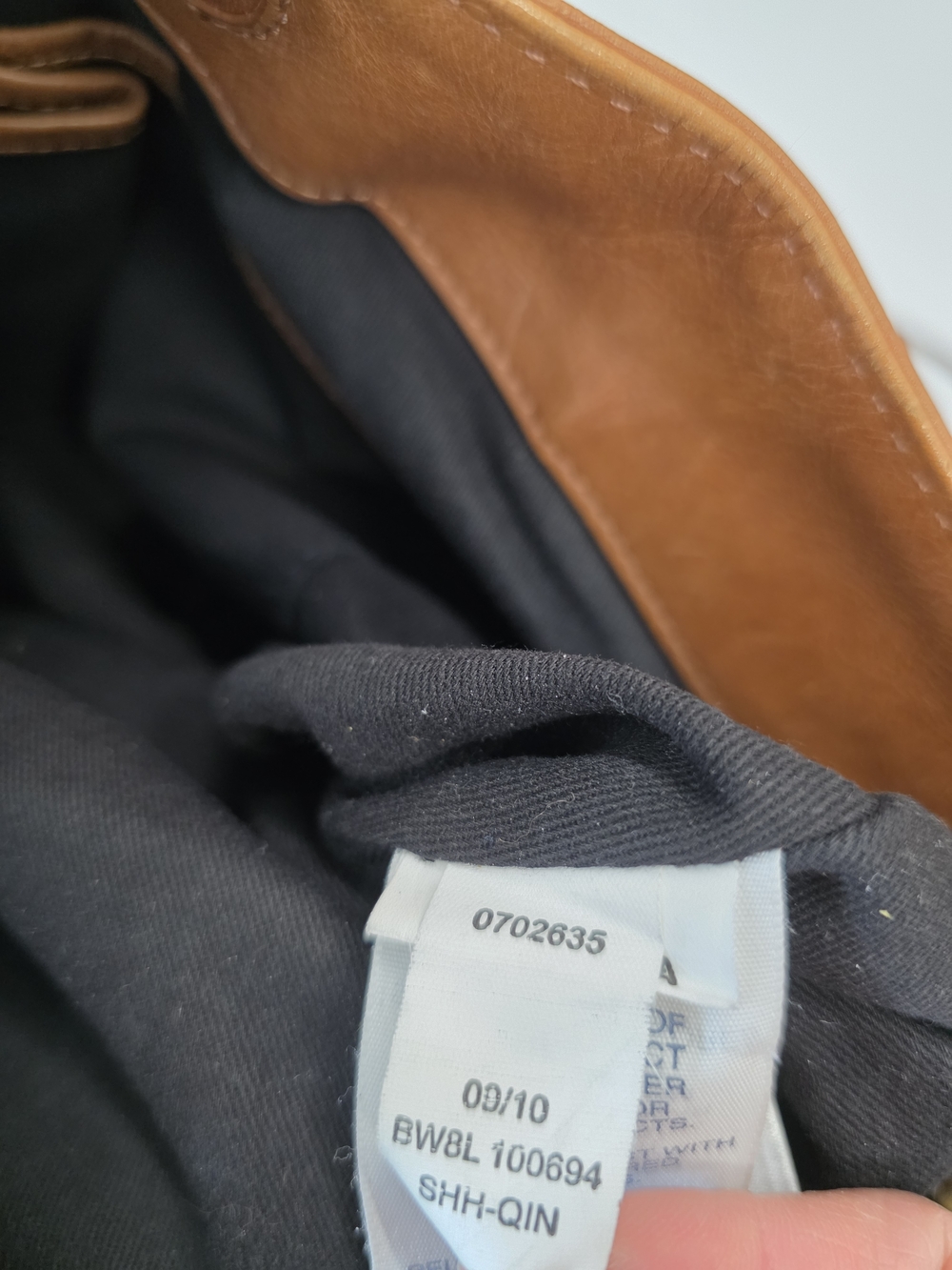 Tommy Hilfiger Cognac Brown Leather Hobo Bag - Picture 7 of 11